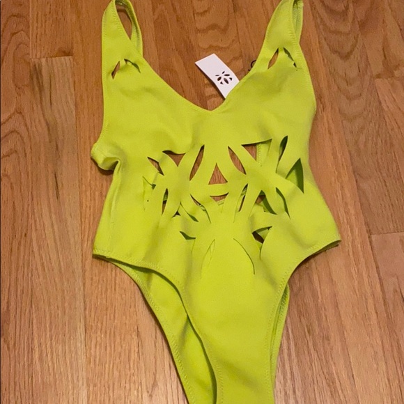 Green One piece - Picture 2 of 2